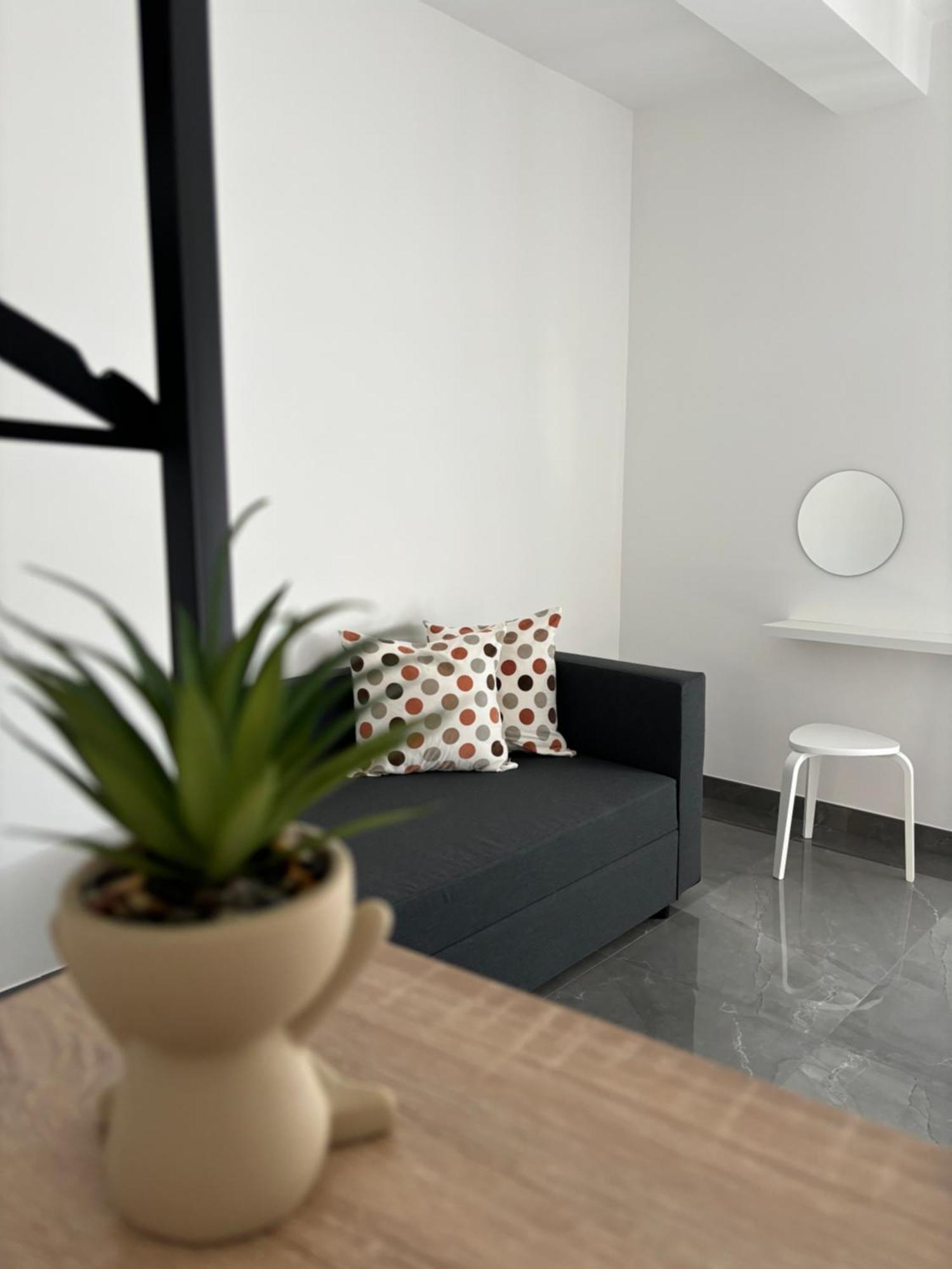 Louis Helen Apartment Nápoles Exterior foto