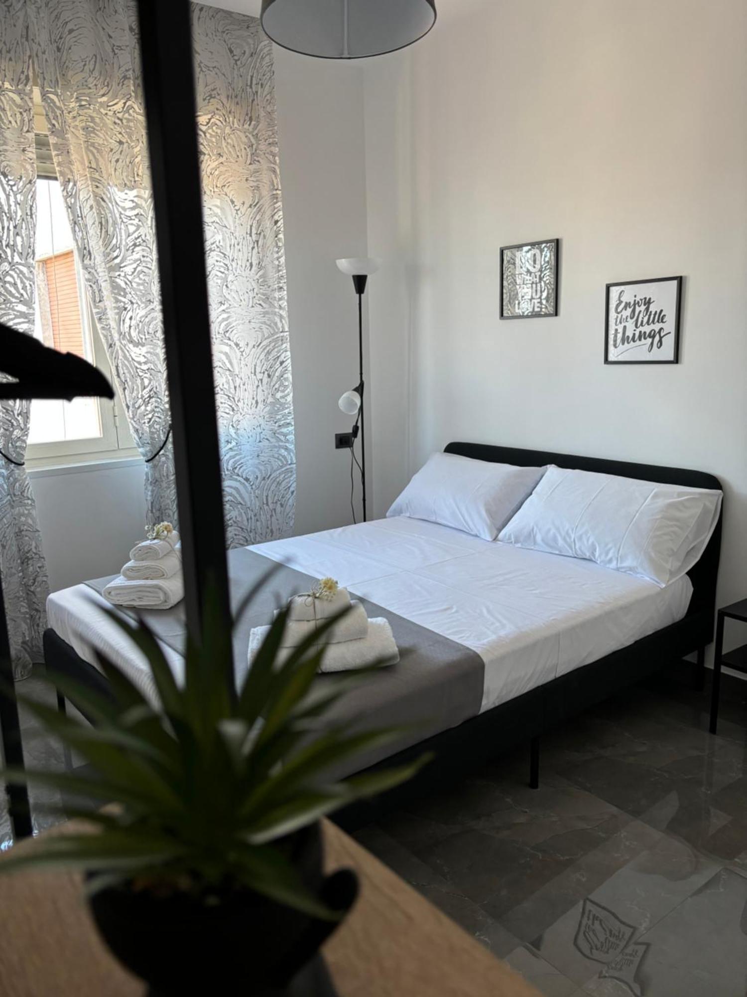 Louis Helen Apartment Nápoles Exterior foto